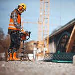 Perfurador de Solo a Gasolina BT-131 Stihl