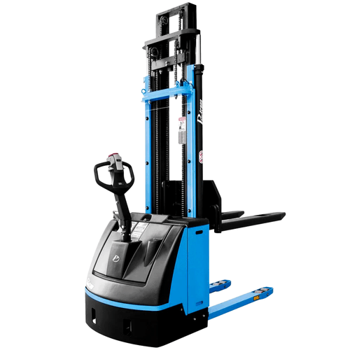 Empilhadeira Elétrica Tracionaria PT 1645 Fast  Capacidade 1600Kg Elevação 4505mm Paletrans