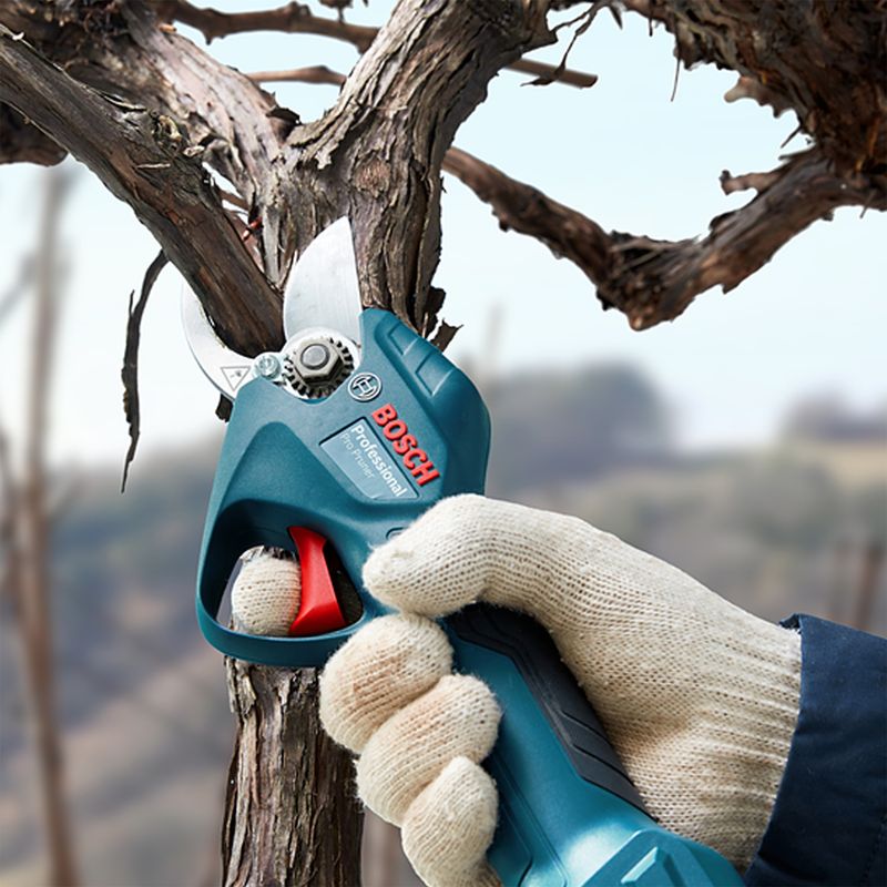 Tesoura-de-Jardim-Bosch-Pro-Pruner-Sem-Fio-12V-Bosch_06019K10E0